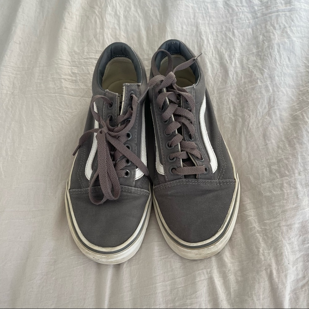 grey old skool vans